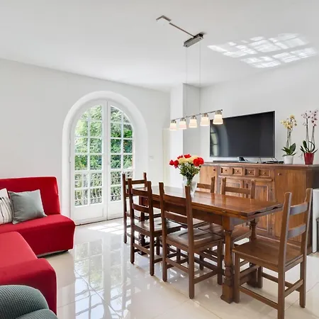 Sanremo Flat With Private Parking And Netflix Apartment Exterior photo