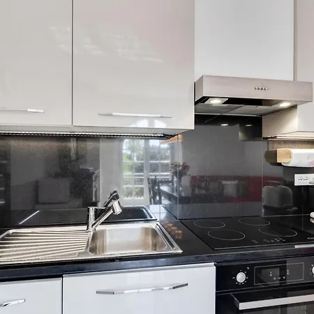 Sanremo Flat With Private Parking And Netflix Apartment Exterior photo