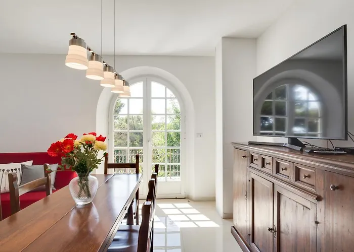Sanremo Flat With Private Parking And Netflix
