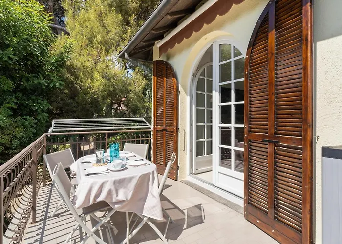 Sanremo Flat With Private Parking And Netflix