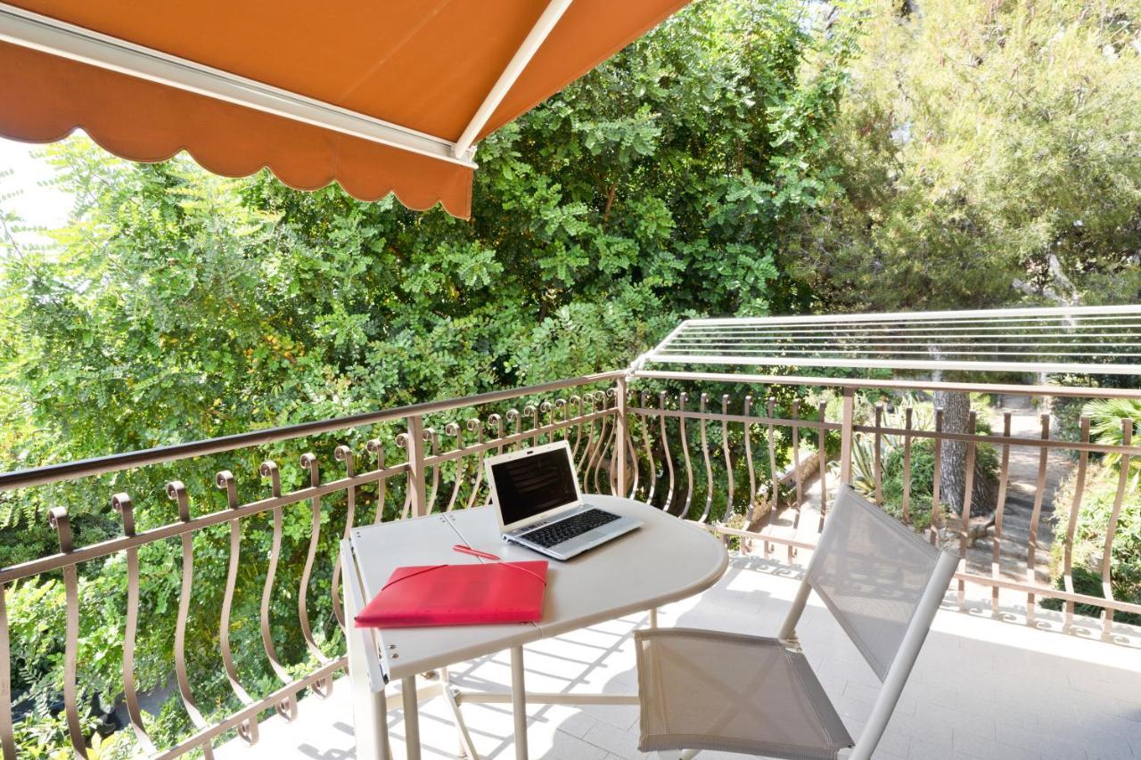 Flat With Private Parking And Netflix Apartment Sanremo